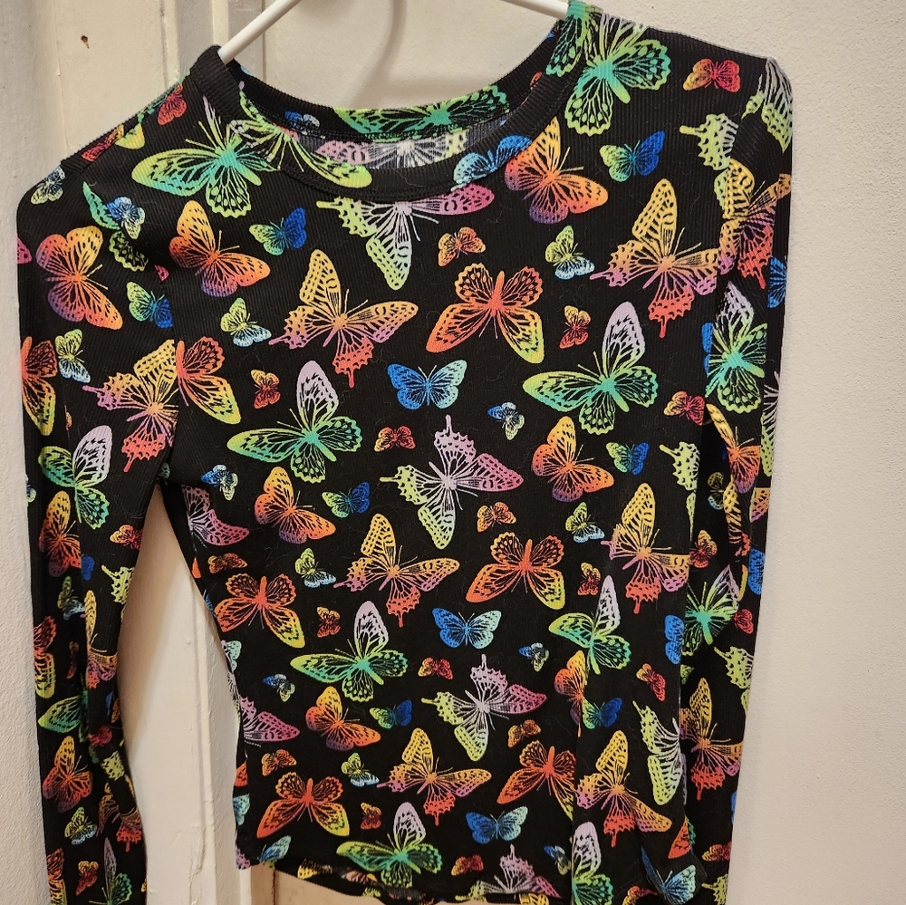 No boundaries long sleeve top M